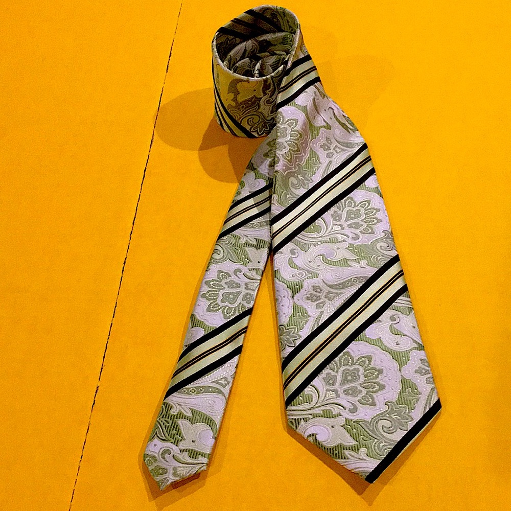 Necktie